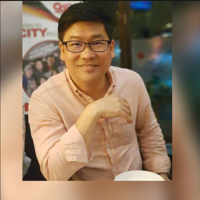 Kasno Tjia - Ketua Umum Yayasan